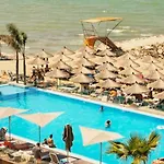 Sun-Kissed Memories- Beach Apartament Qerret * Golem (Tirana)
