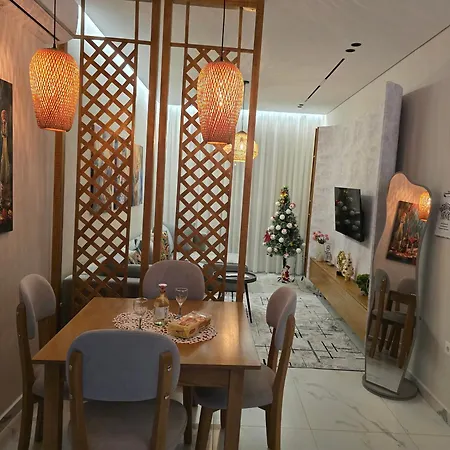 Sun-kissed Memories, Winter On The Apartamento