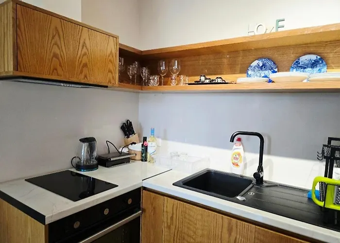 Sun-Kissed Memories, Qerret Beach